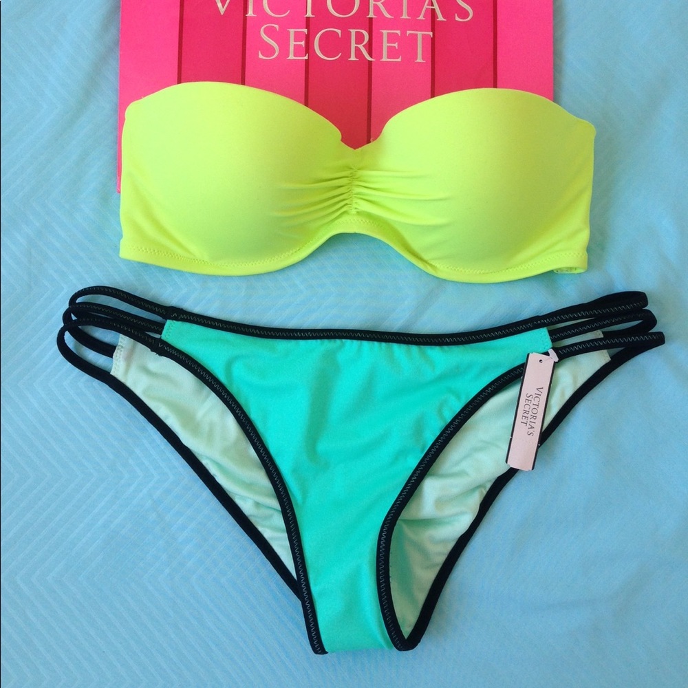 [SOLD] Victoria's Secret Strappy Bikini Set 34C M